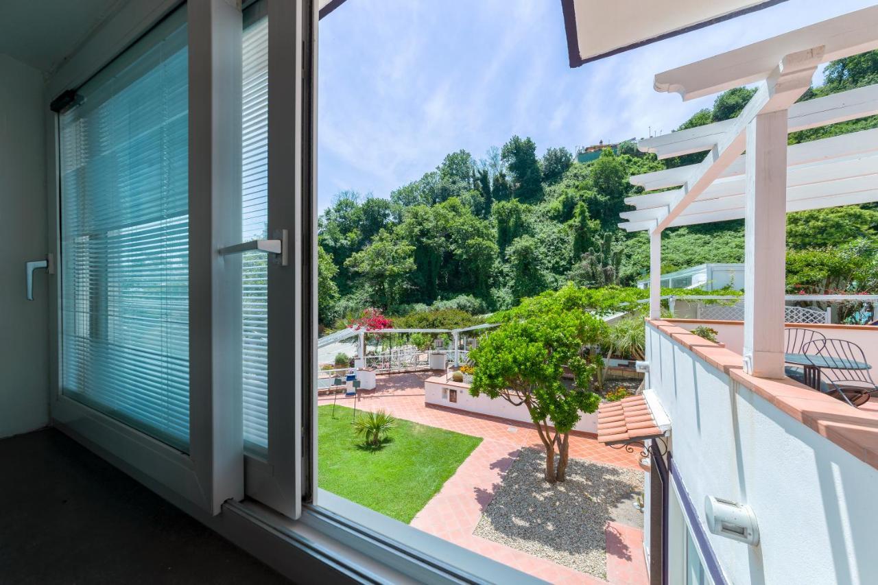פוזולי Agave Hotel מראה חיצוני תמונה