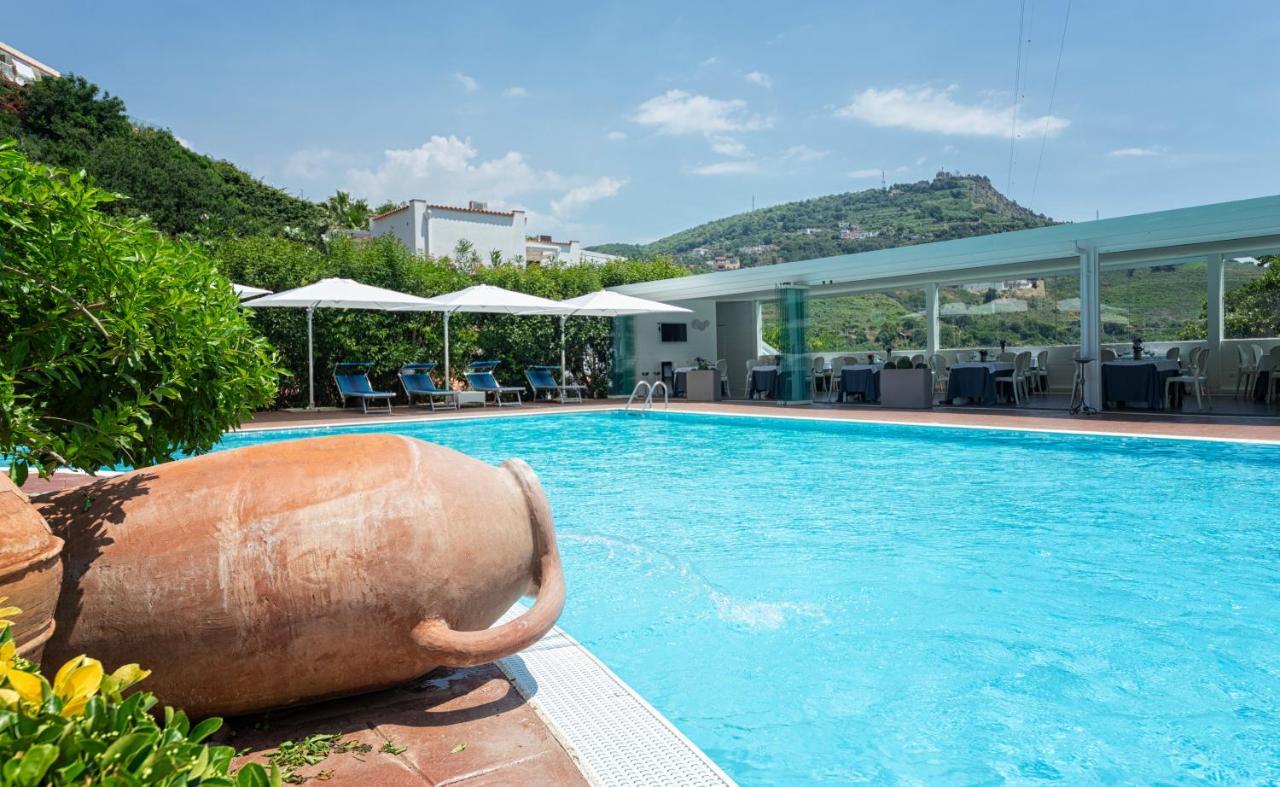 פוזולי Agave Hotel מראה חיצוני תמונה