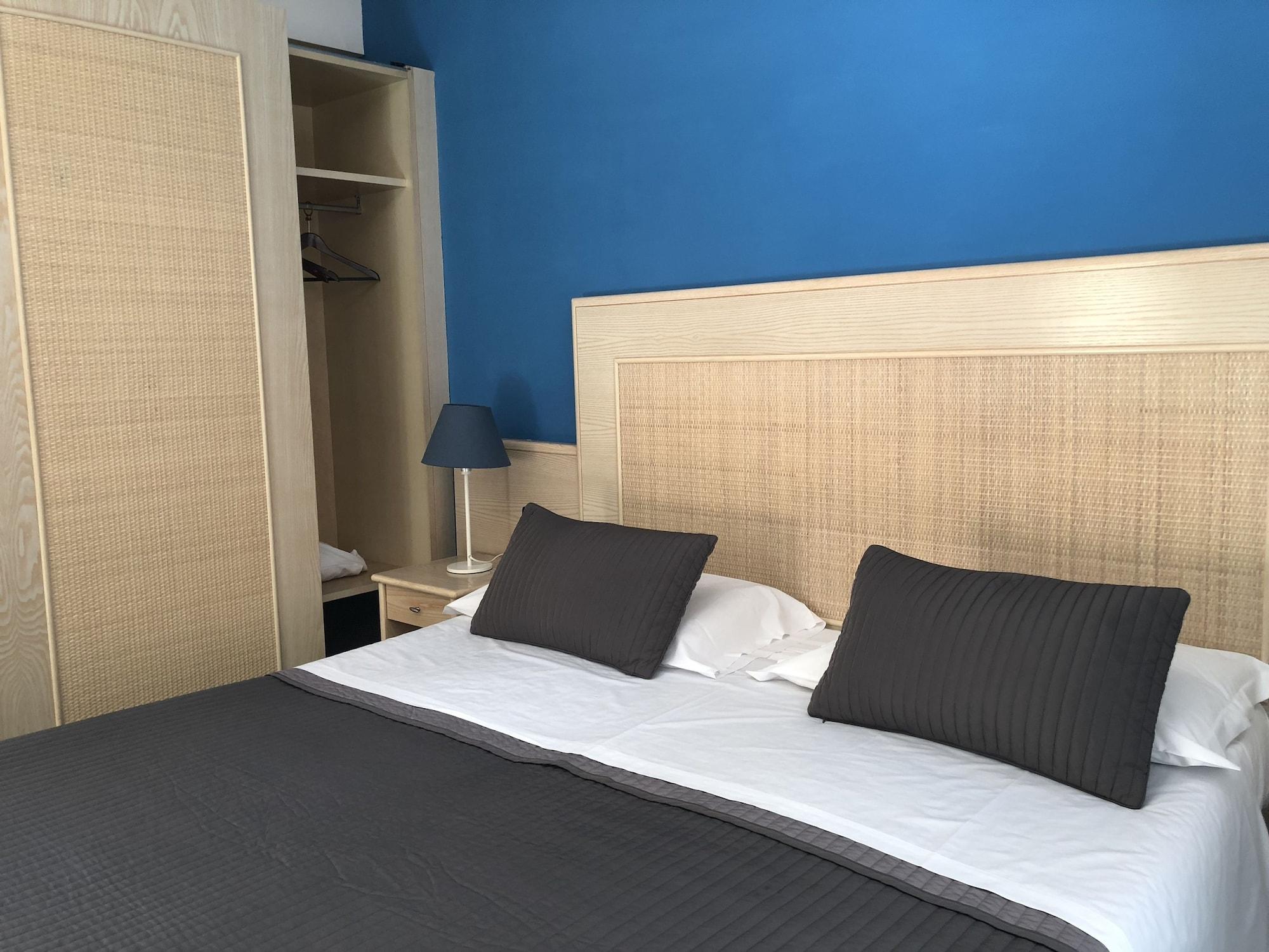 פוזולי Agave Hotel מראה חיצוני תמונה