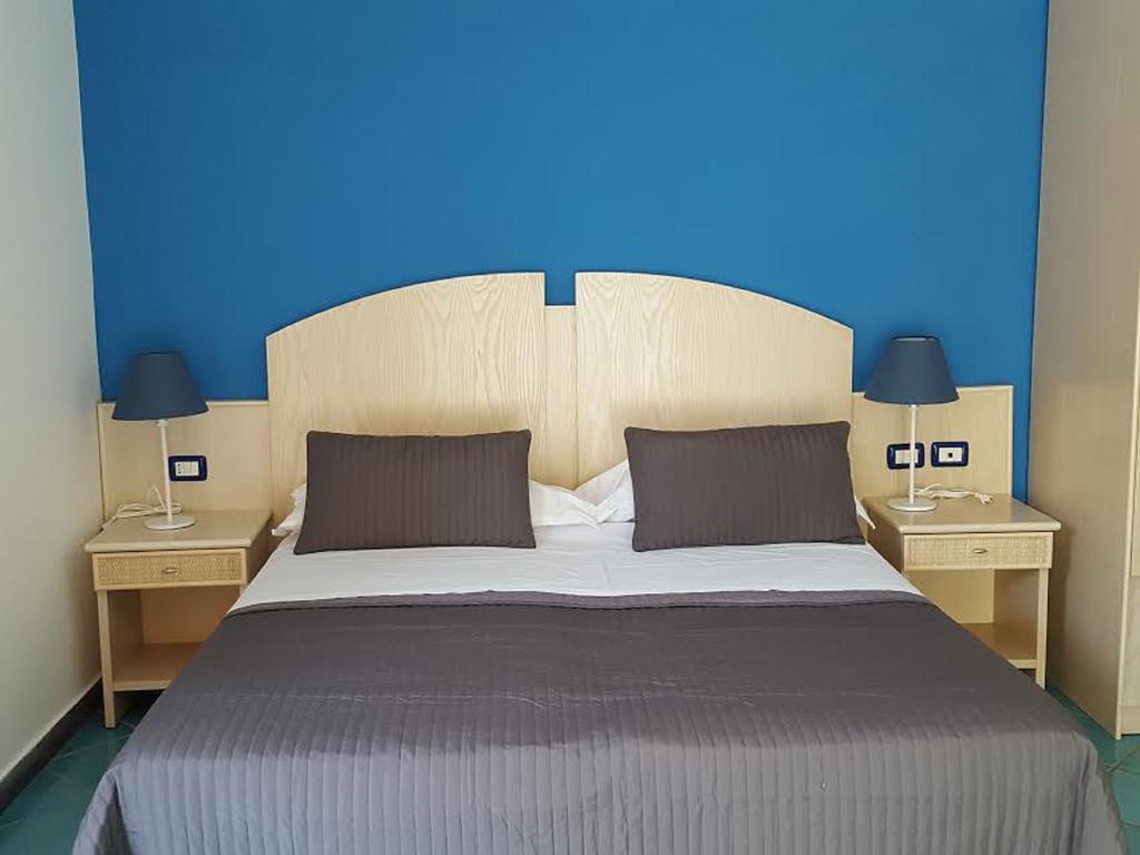 פוזולי Agave Hotel מראה חיצוני תמונה