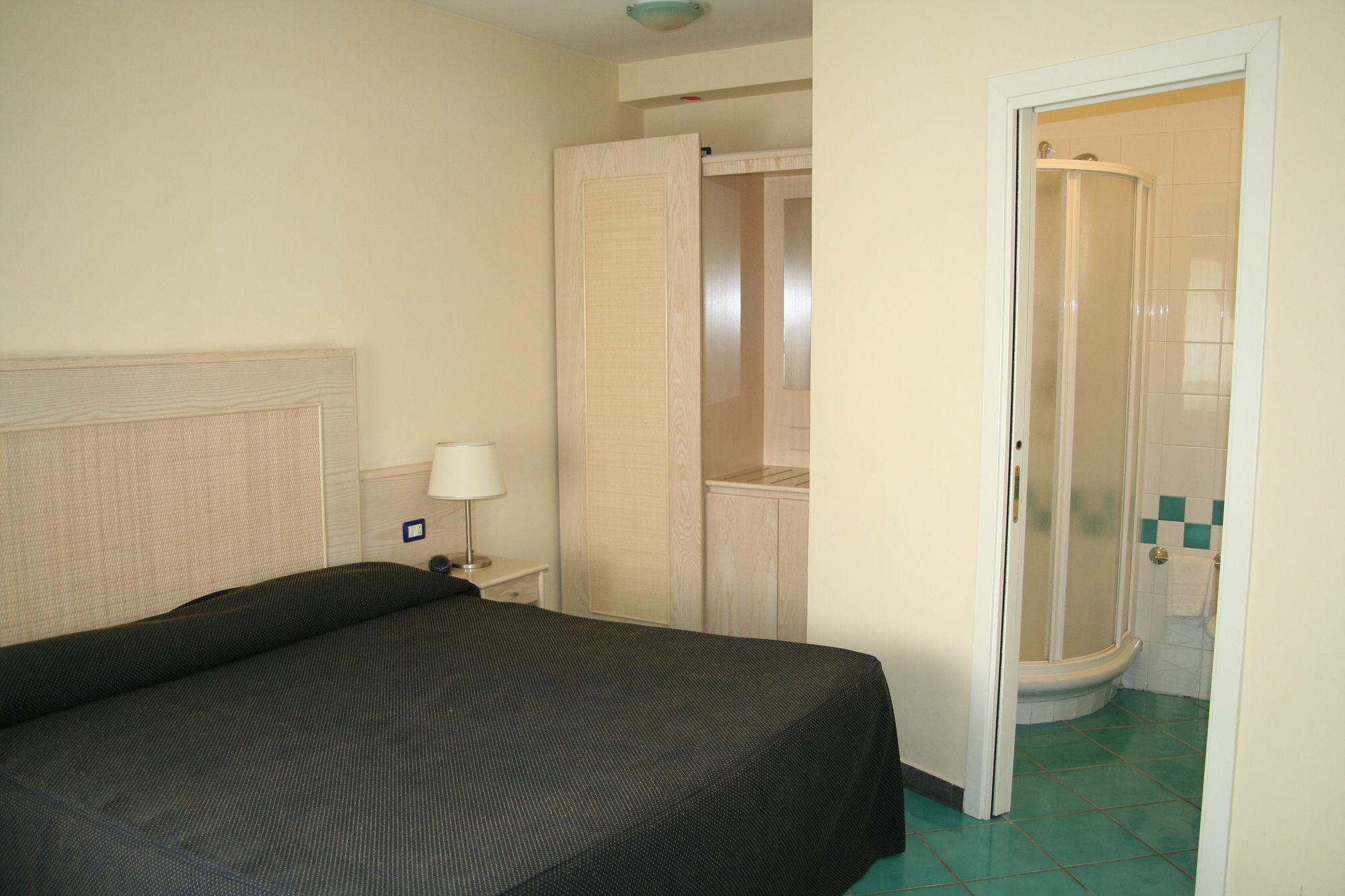 פוזולי Agave Hotel מראה חיצוני תמונה